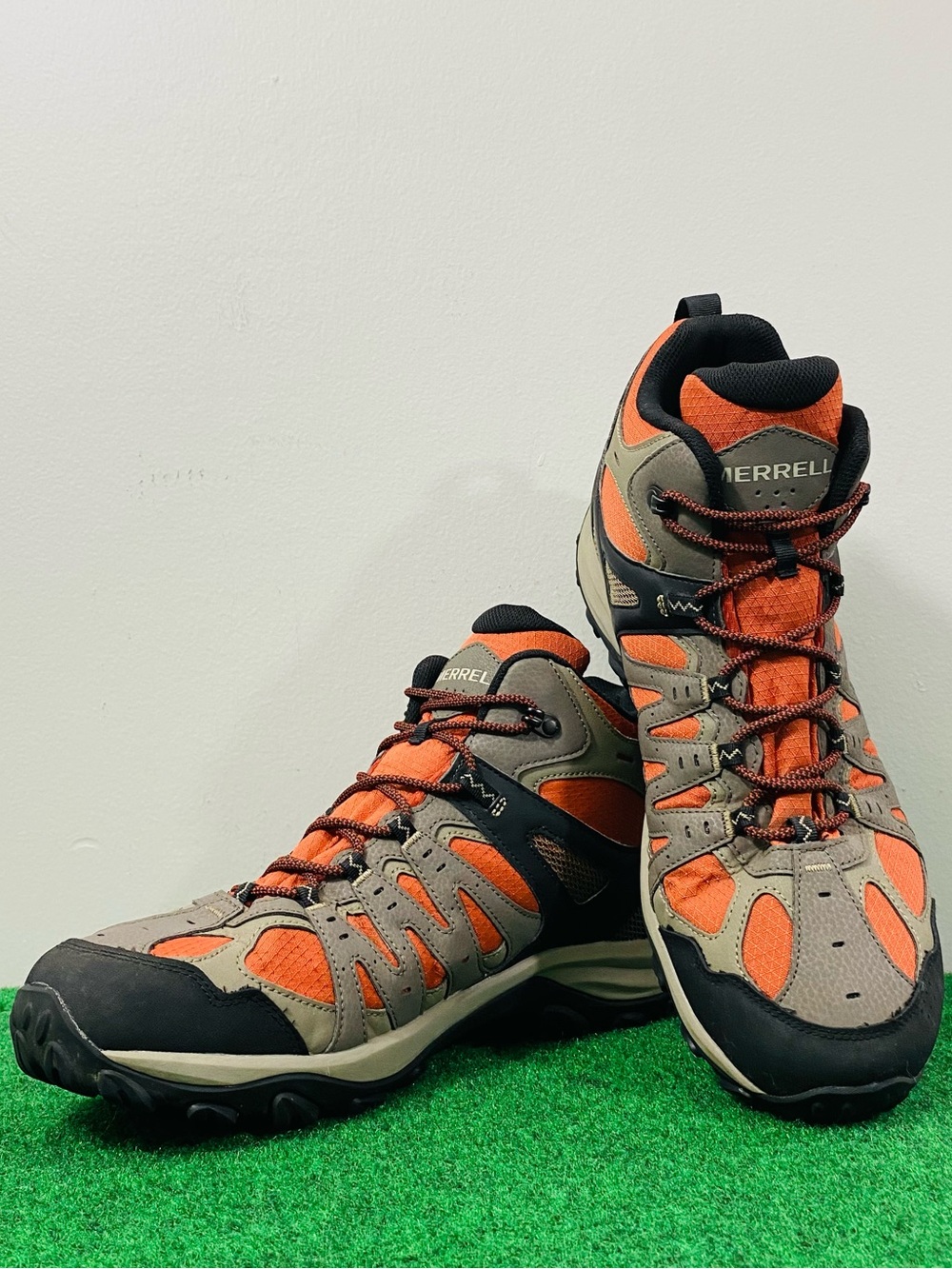 Merrell Accentor 3 Gore Tex Mid Men's Hiking Boots Outdoor Gray/Orange Size 14